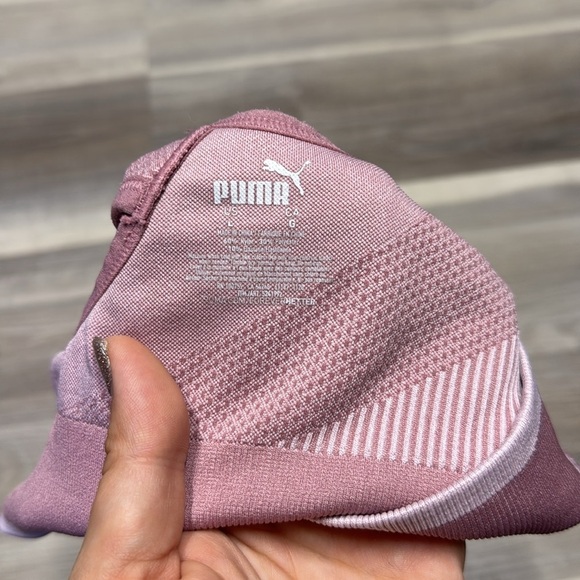 Puma Women's Mauve compression Sports Bra size large - Picture 6 of 6